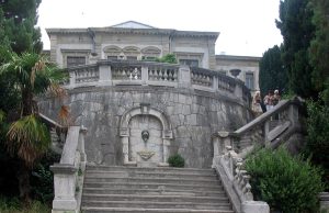 Дворец графа Мордвинова