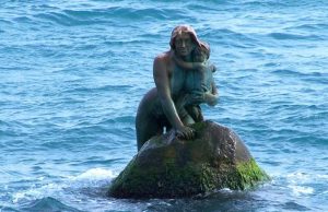 Фонтан Арзы и легенда про Русалку