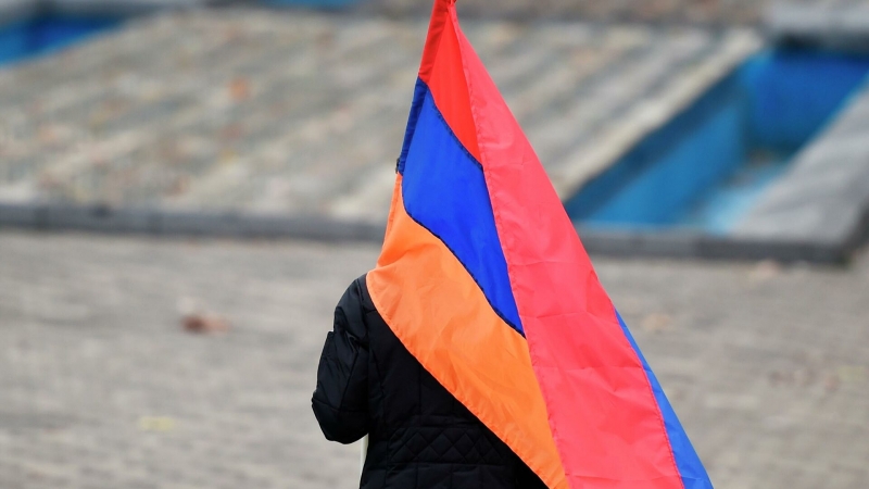 В центре Еревана остались несколько десятков митингующих