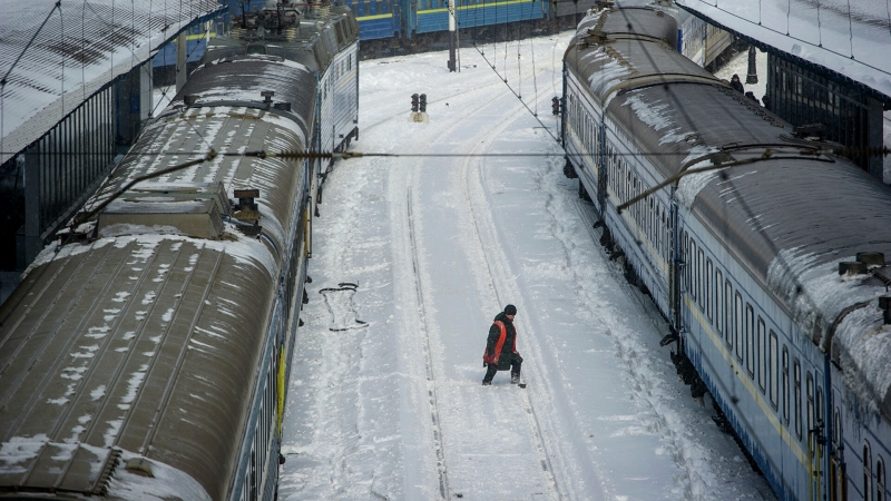 Украинские железнодорожники пожаловались на "средневековые" условия труда