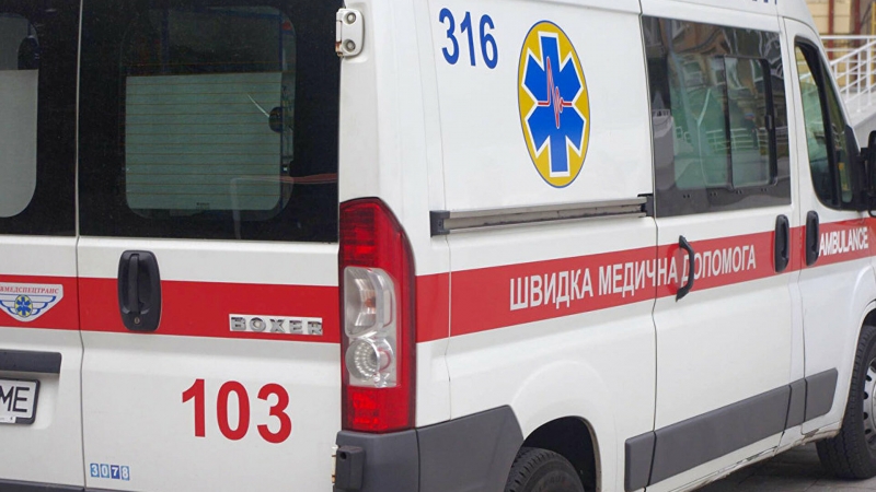 Украинские врачи "заживо похоронили" мужчину 