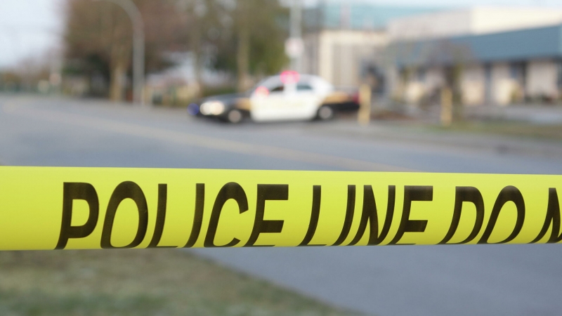 В Алабаме не менее пяти человек пострадали при стрельбе у бара