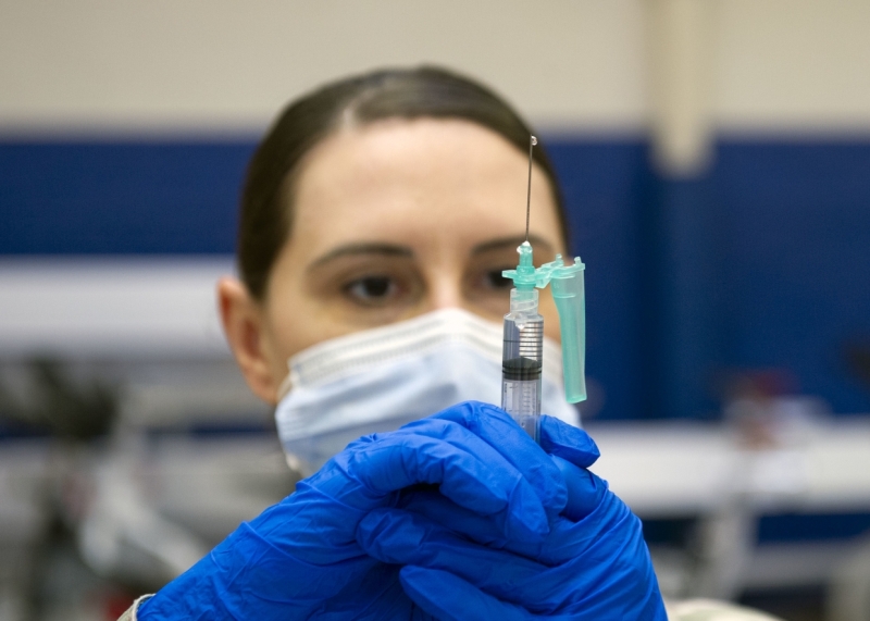 При каких болезнях нельзя вакцинироваться от ковида: подробный список противопоказаний