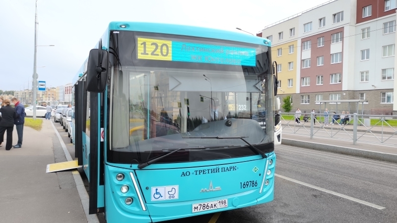 По просьбе петербуржцев: социальный автобус № 120 связал «Беговую» и ЖК «Юнтолово»