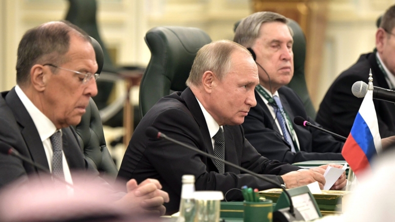 Путин примет участие во всемирном конгрессе российских соотечественников