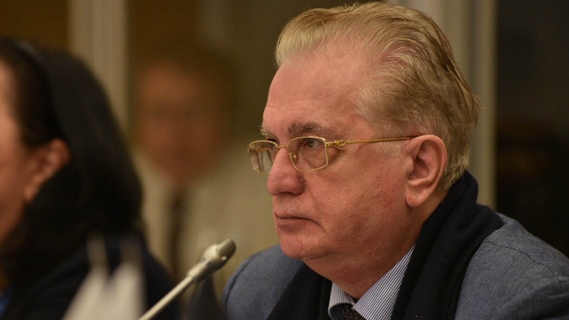 Гендиректор Эрмитажа Пиотровский отказался от мандата в Госдуму