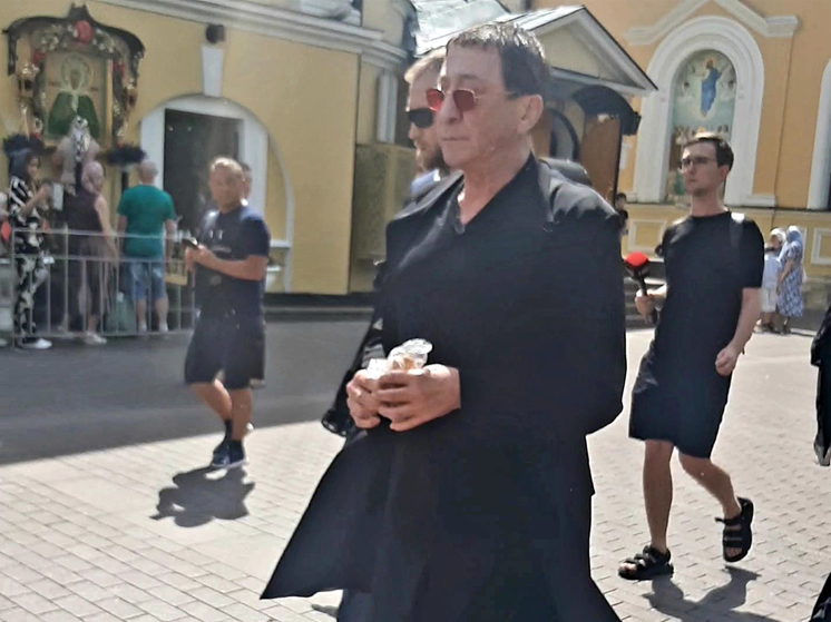 Григорий Лепс помянул Заворотнюк на церемонии прощания