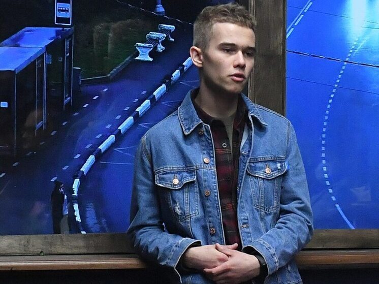 Звезды российских сериалов выложили на продажу одежду