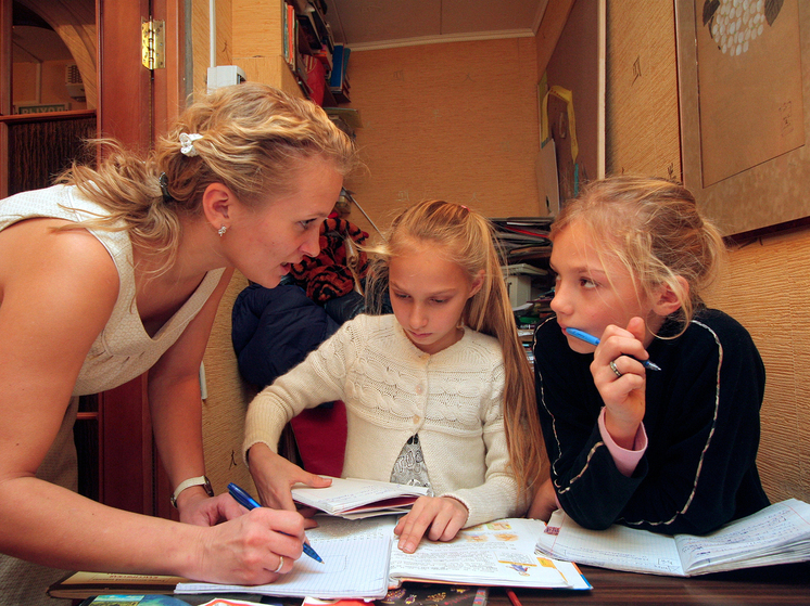 Знания тех, кто на семейном обучении, решили проверять почаще