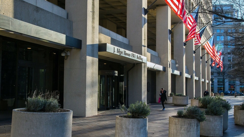 ФБР ищет виновных во взломах американских учреждений