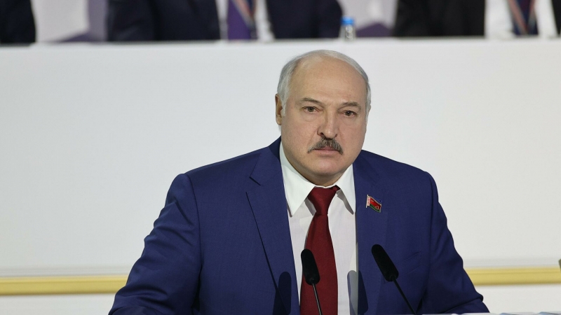 Лукашенко заявил, что у белорусов друзей в мире нет