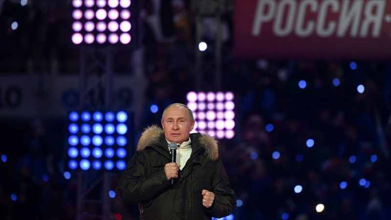 Путин призвал избежать "заочного пикирования" в отношениях с США