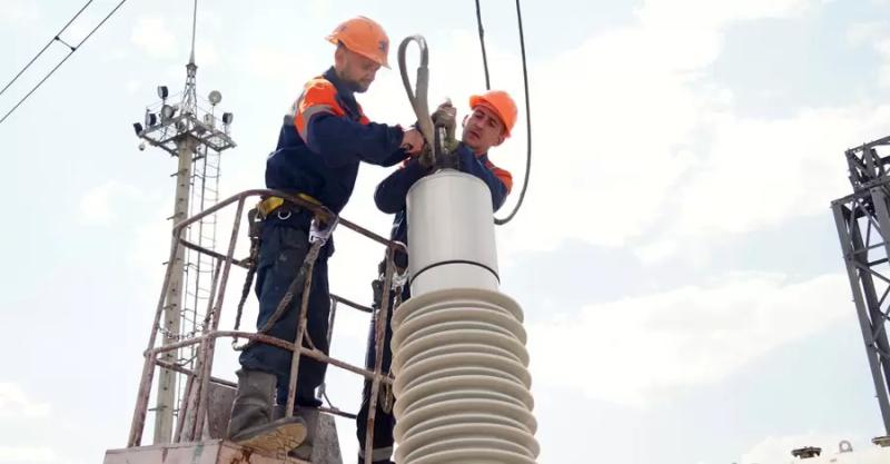 Тарифы на электроэнергию вырастут уже этим летом: Сколько заплатим