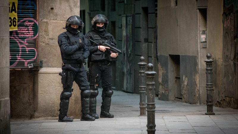 В Испании задержали экстремиста, желавшего стать "лучшим снайпером" ИГ*