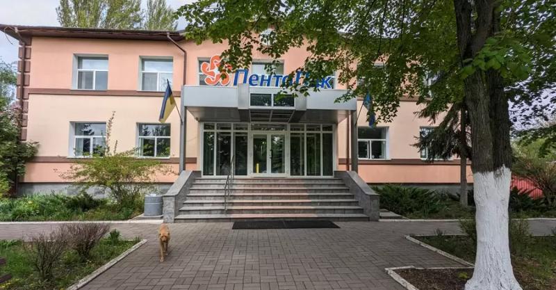 В Украине продали первый подсанкционный завод