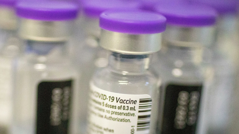 ВОЗ внесла вакцину Pfizer в список для экстренного использования